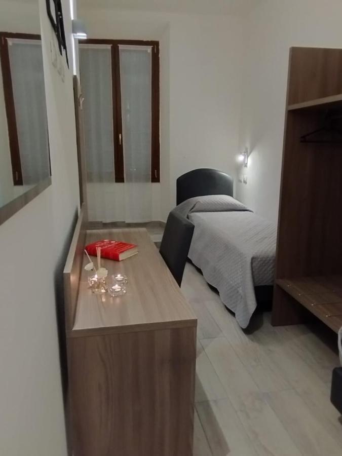 Holiday Rooms Florence Extérieur photo